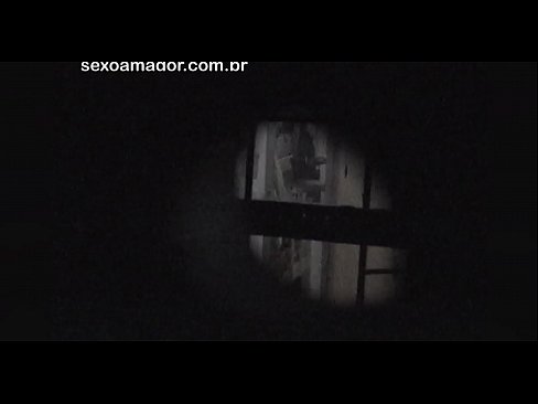 ❤️ Блонди ба таври махфӣ аз ҷониби як сайёҳи ҳамсоя, ки паси хиштҳои холӣ пинҳон шудааст, сабт мешавад ❤ Суперпорно дар мо tg.bladesoul.top ❌️❤